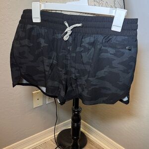 Vuori Women's Black Camo Athletic Shorts